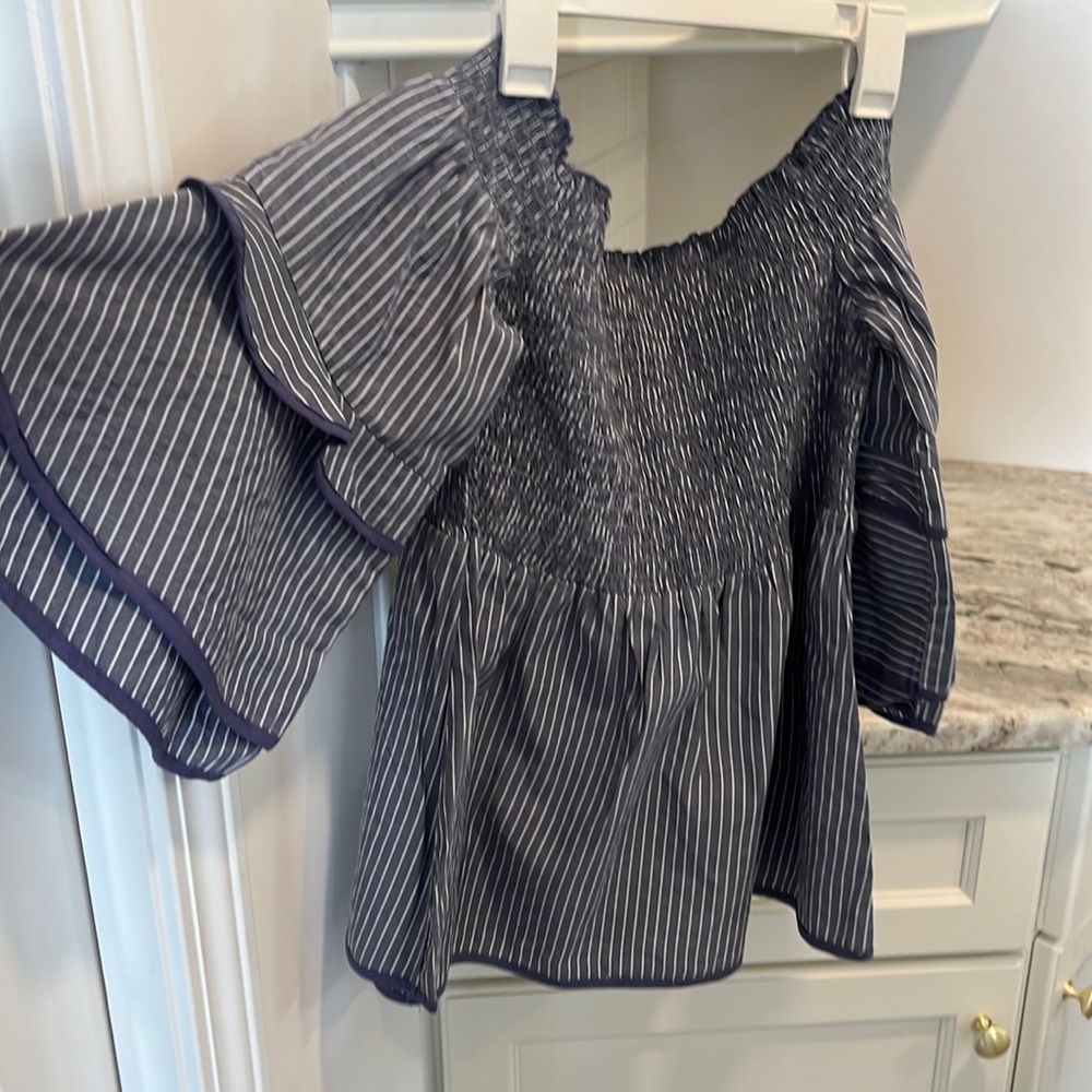 Off shoulder too - very flattering
